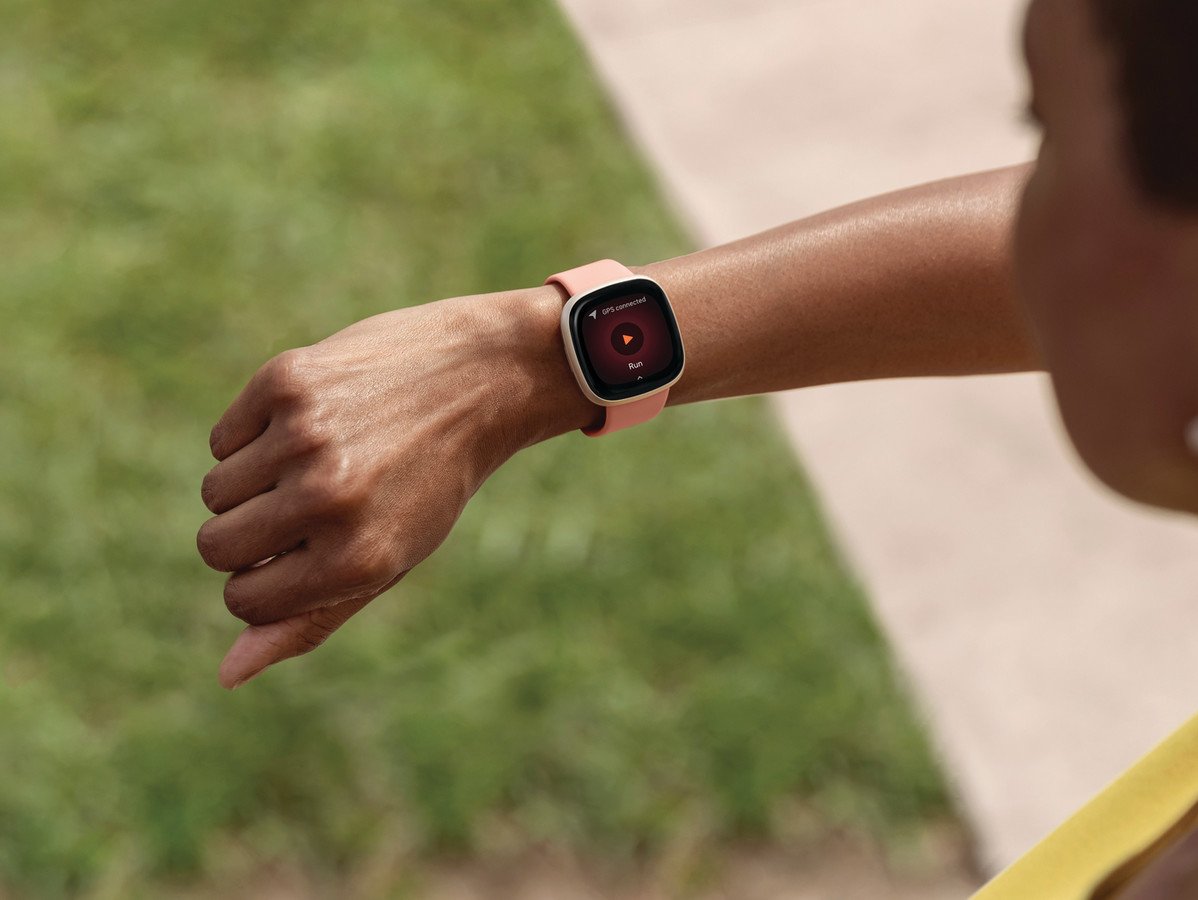 Fitbit Versa 3